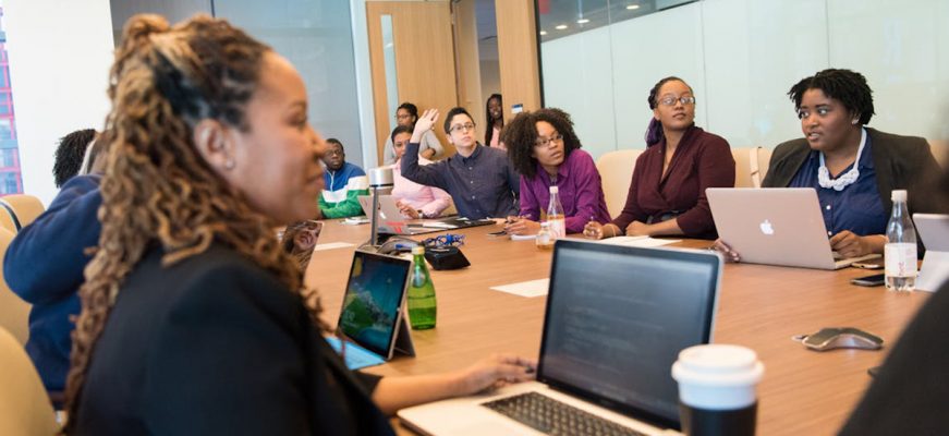 Business English They Don’t Teach You in Class