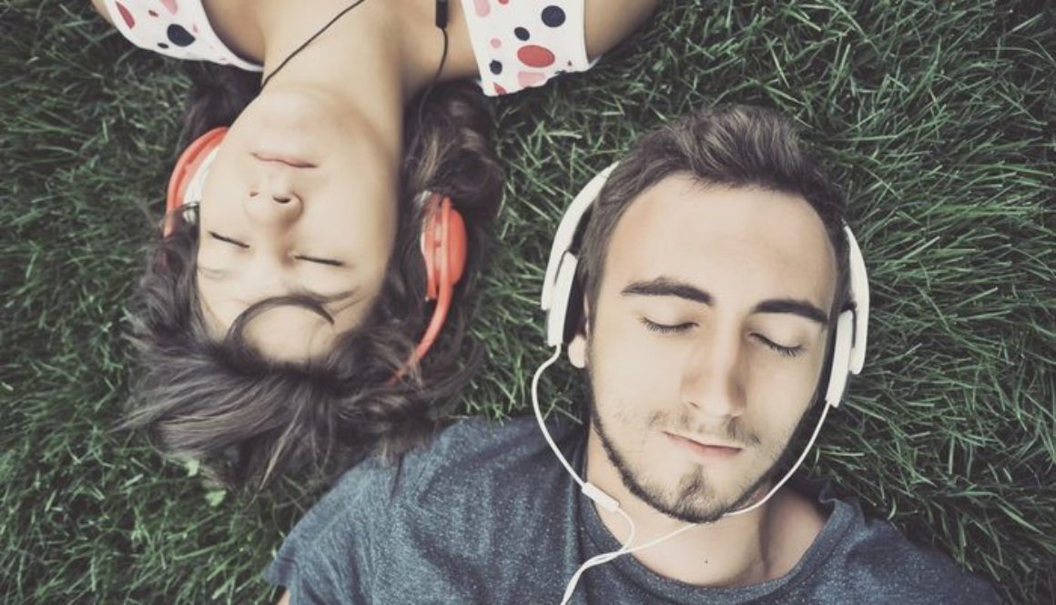 listen-music