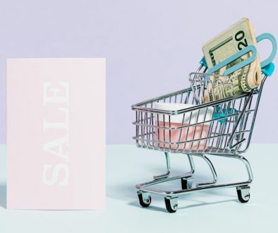 Black Friday graphic showing shopping cart.