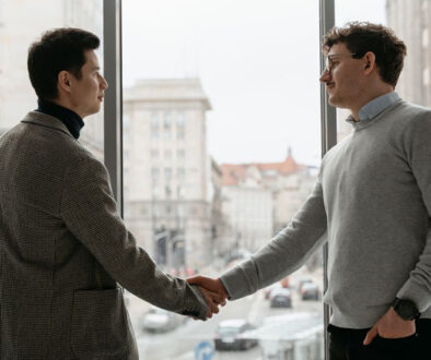 A handshake: translation ethics and trust in translation